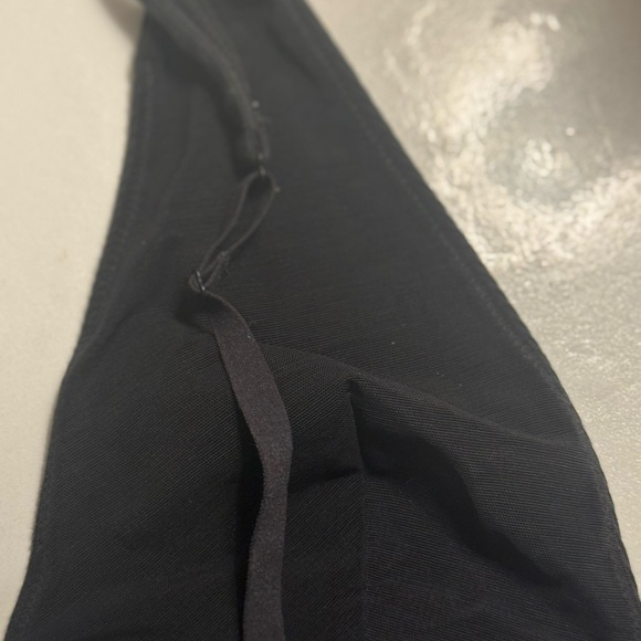 SKIMS Black Bralette - Picture 9 of 11